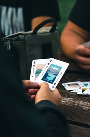 4 câu hỏi về số tiền chơi